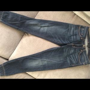 Flying Monkey Maternity Jeans!